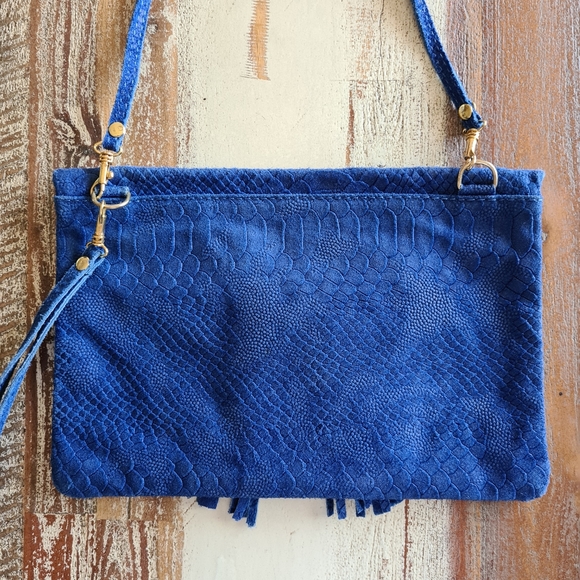 Blue Leather Textured Crossbody Bag - Picture 5 of 11